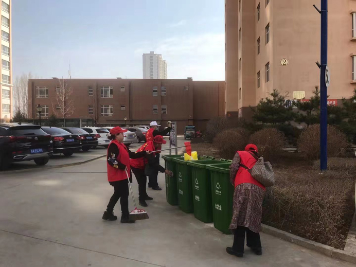 機(jī)關(guān)黨支部學(xué)雷鋒4.jpg 機(jī)關(guān)黨支部學(xué)雷鋒4.jpg